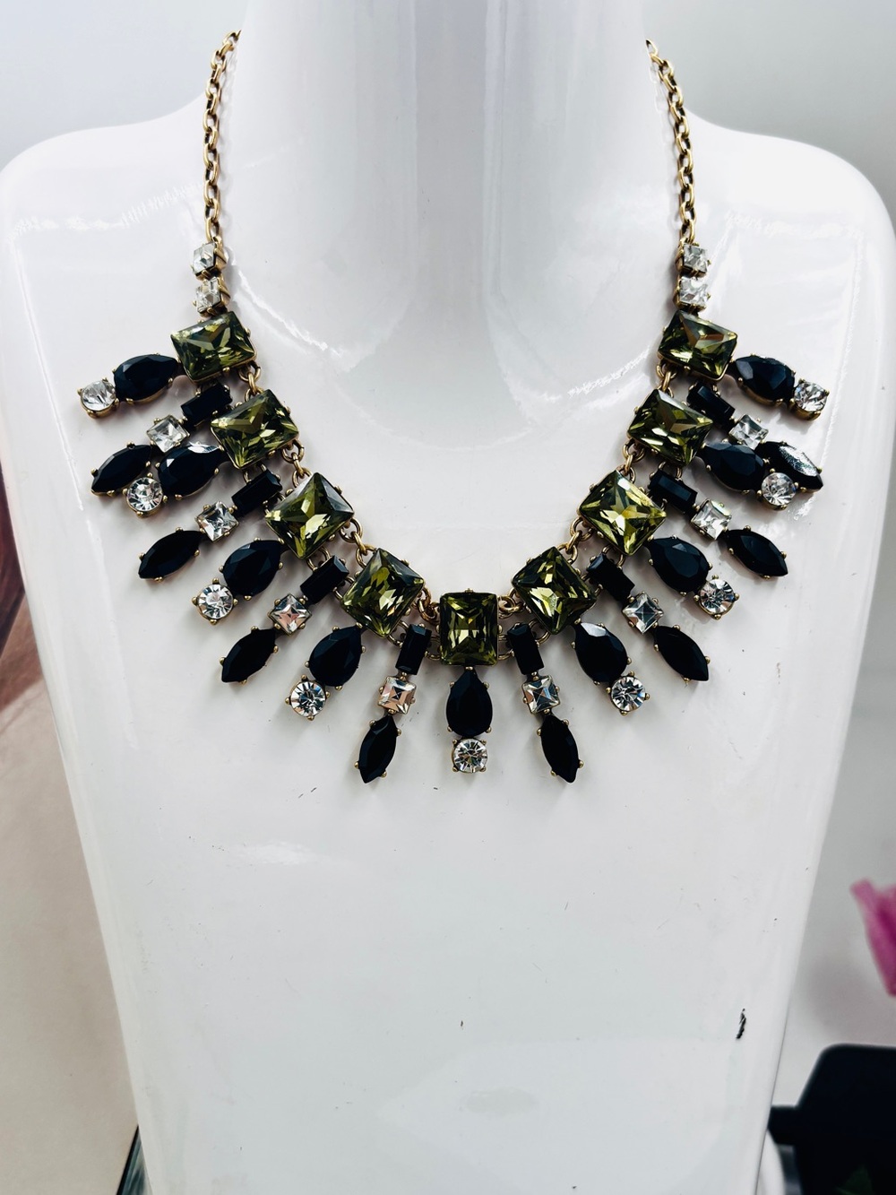J.crew Vintage gorgeous brown & black Crystals Statement Necklace